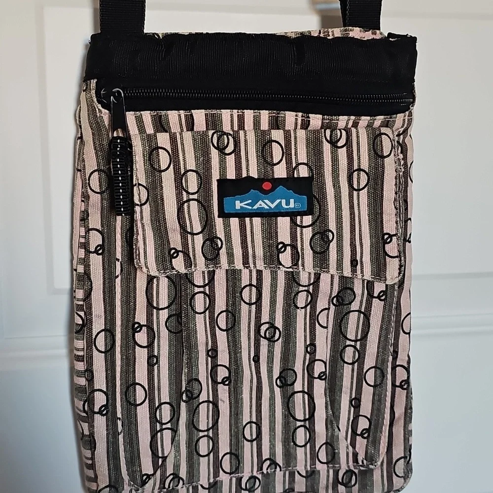 Kavu Mini Keeper Crossbody With Stripes and Circles - Picture 2 of 9